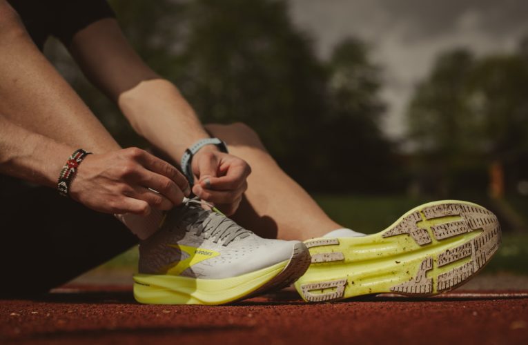 Conroe: Reduce Pain from Muscle Strain or Injury Faster with Curewave Laser